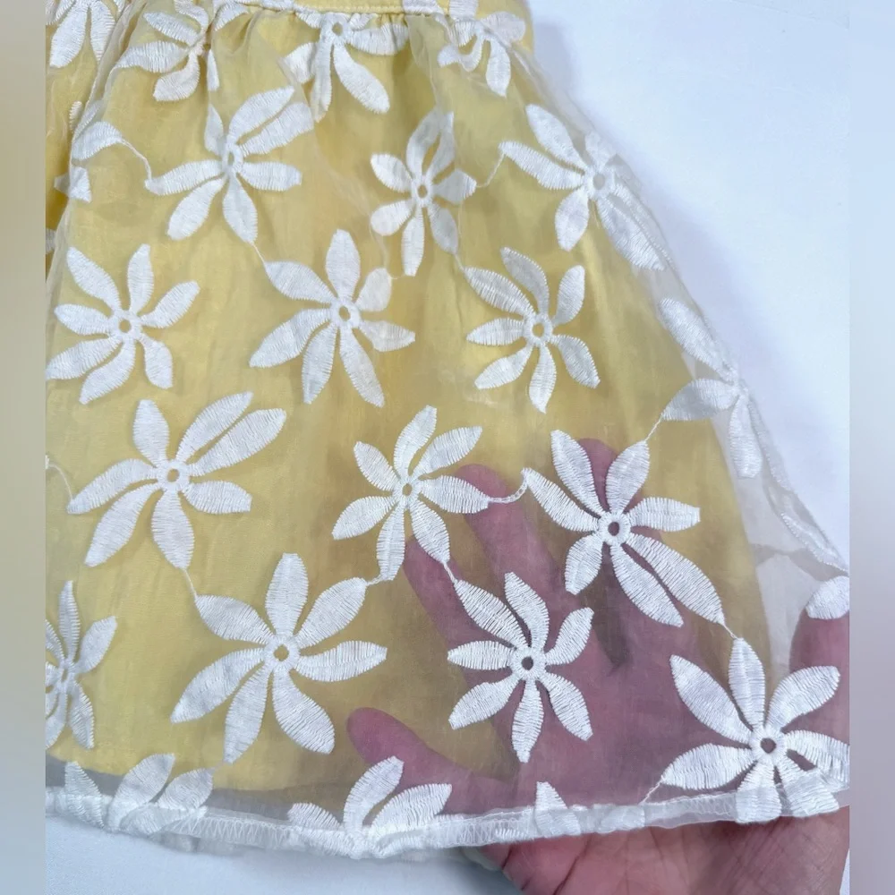 GYMBOREE Girls Floral Embroidered Skirt 5T Cottagecore Spring Mesh‎ Cute